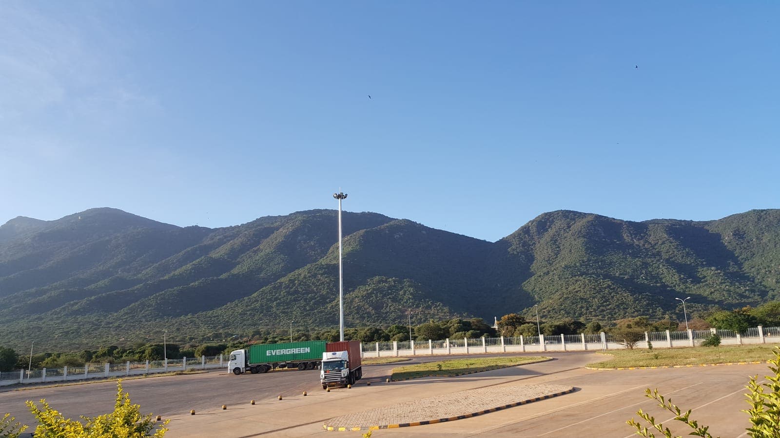 Namanga Curio Market and Cross-Border Food Stops